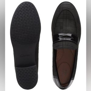 CLARKS Trish Rose Black Interest Loafer 8.5M EUC